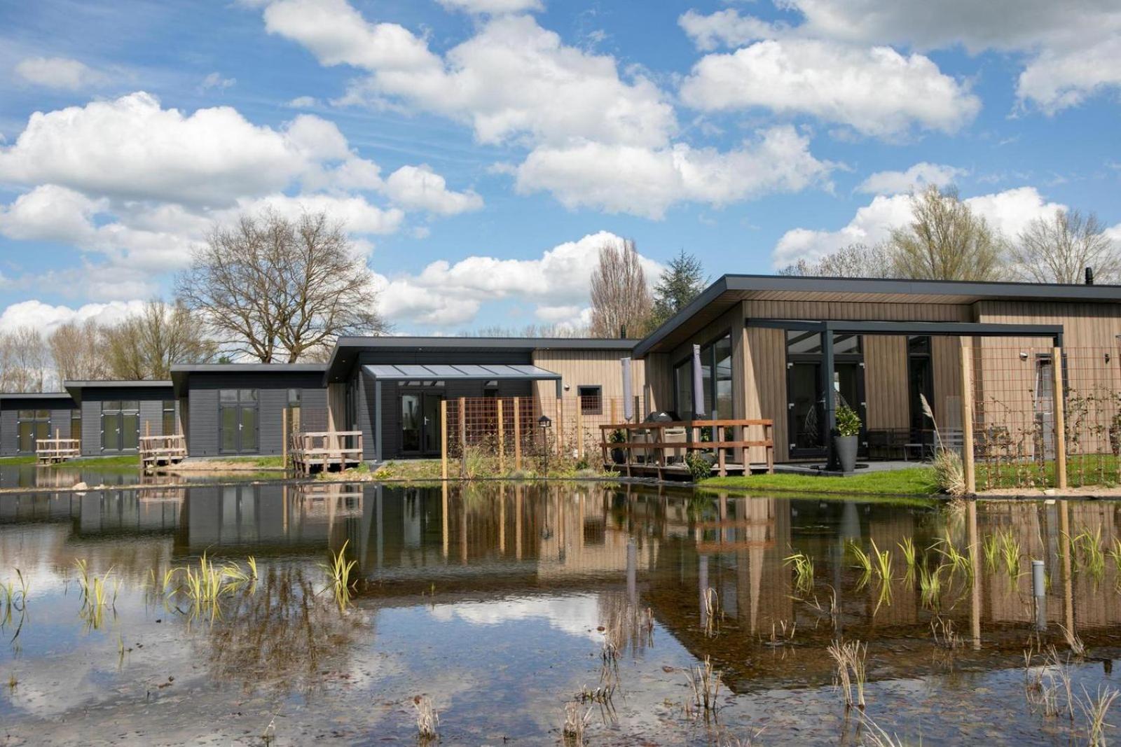 Recreatiepark En Jachthaven De Scherpenhof Terwolde Pokój zdjęcie